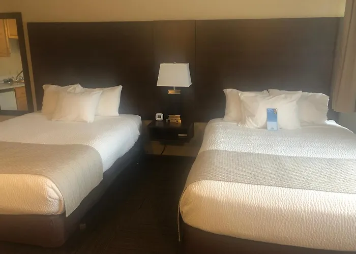 Days Inn By Wyndham Hinton
