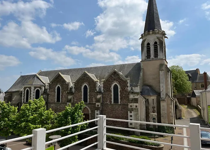 Appart'hôtel La Suze sur Sarthe