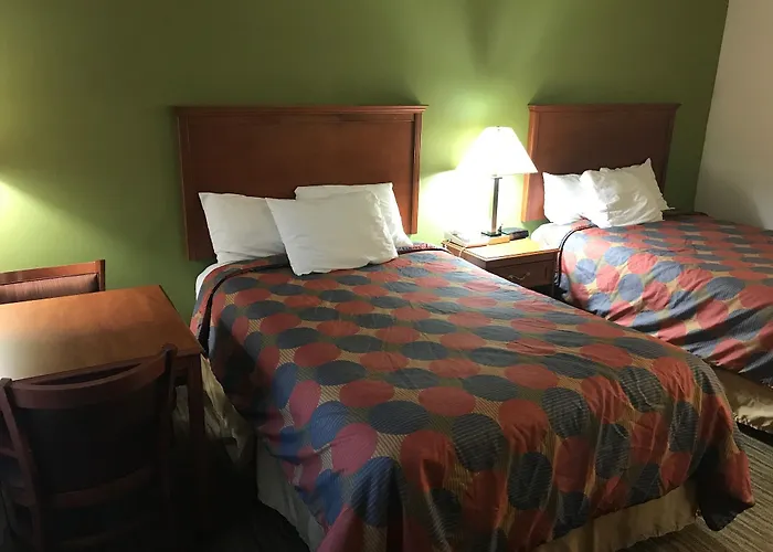 Super 8 By Wyndham Cave City