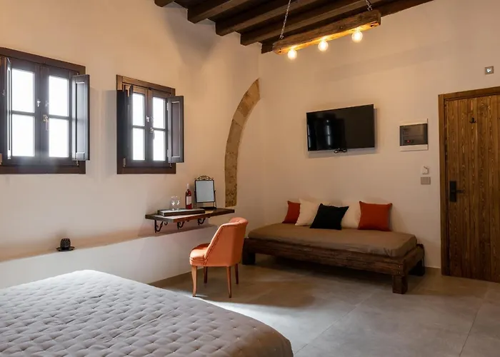 Ancient Knights Luxury Suites