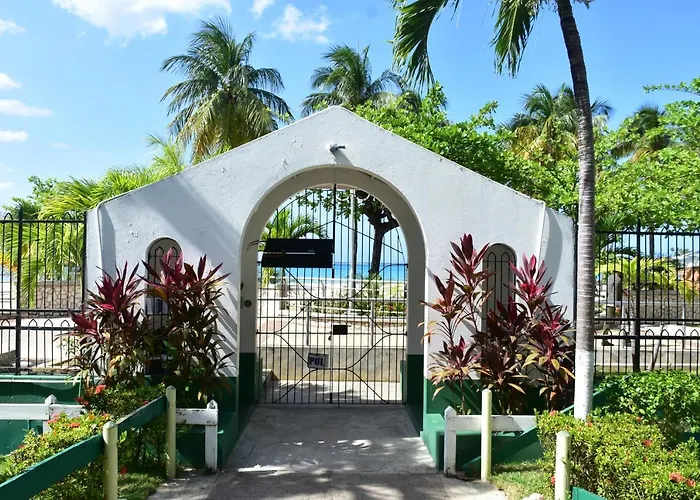 Czar'S Sanctuary- Apt B4 At Sandcastle