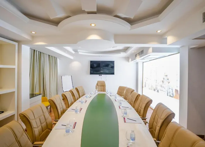 Noor Land Hotel