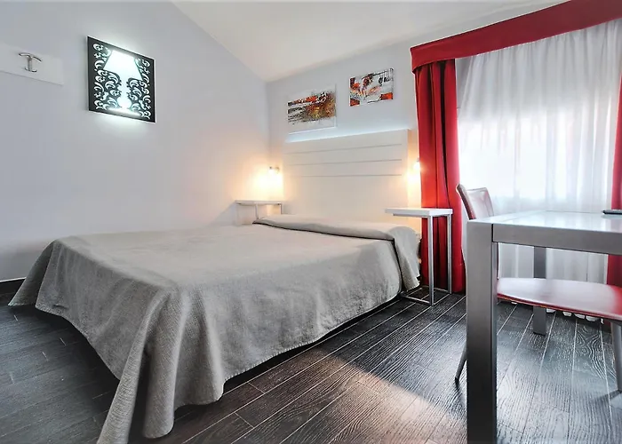 Hotel Aaron