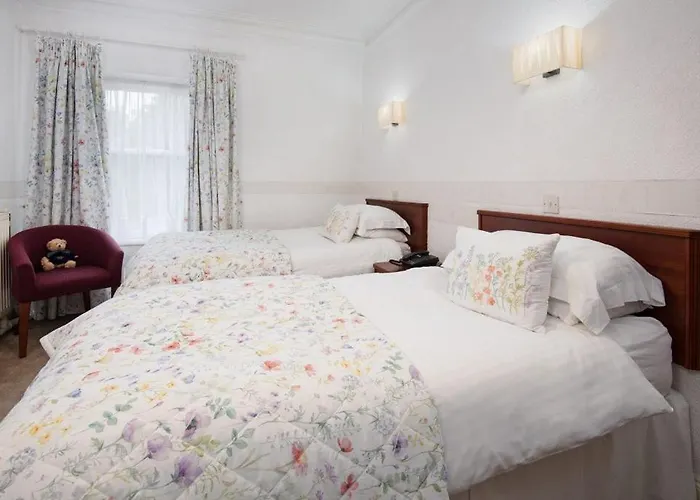 Tankerville Arms Hotel
