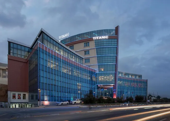 Titanic Hotel & Spa
