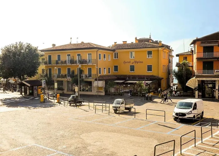 Hotel Alpino