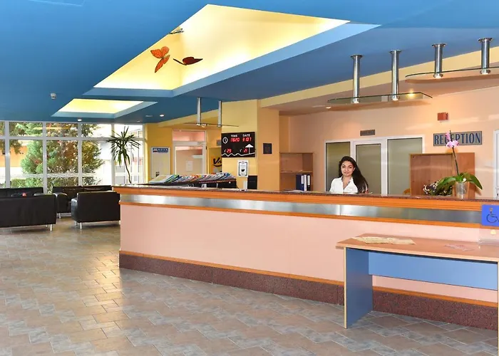 Hotel Oasis