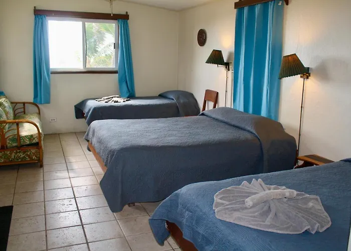 Holiday Hotel
