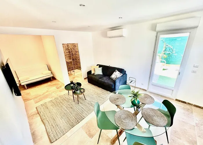 Studio With Garden - Pauseto West 4 - 2 Min From Beach