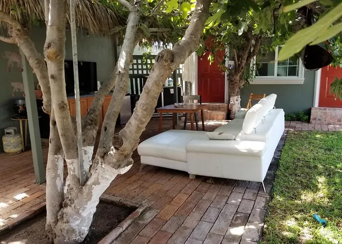 De Alamo Hostel