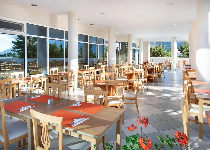 Sovereign Beach Hotel