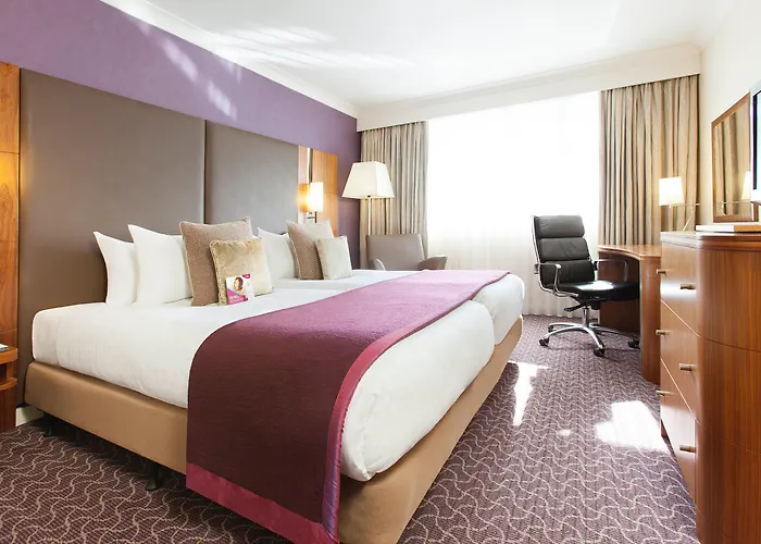 Crowne Plaza Reading