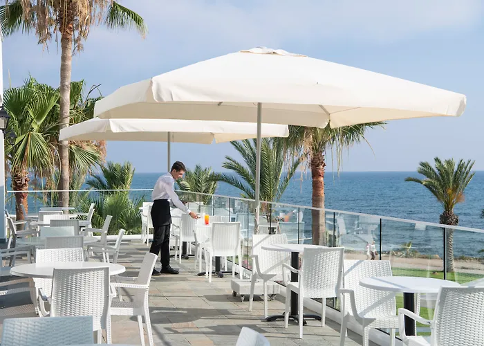 Akti Beach Hotel & Village Resort