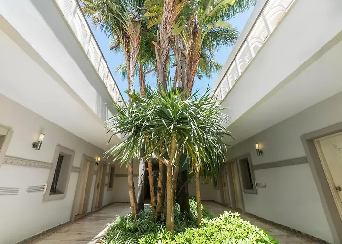 Babana Hotel