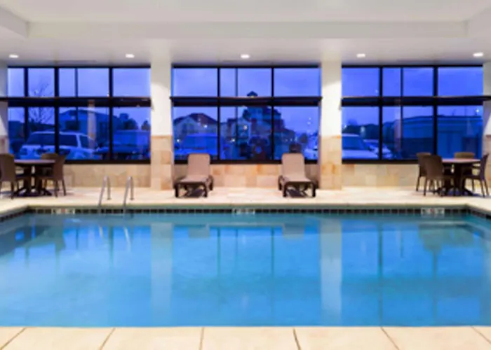 Baymont By Wyndham Denver International Airport