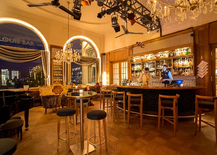 Art Deco Hotel Montana