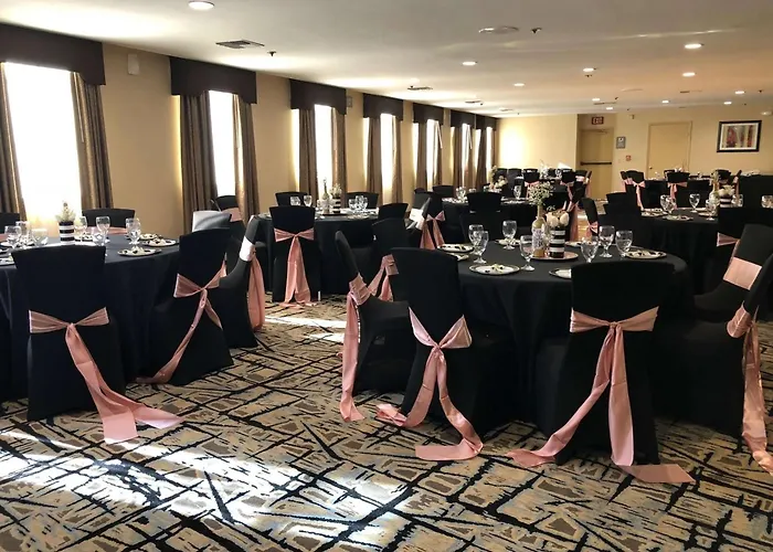 Best Western Plus Heritage Inn