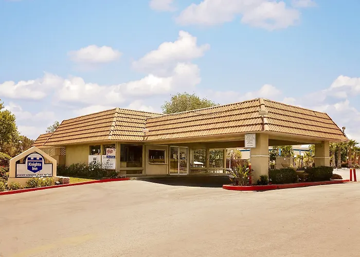 Days Inn And Suites Palmdale/Lancaster