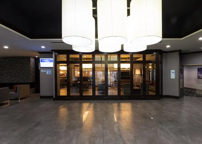 Holiday Inn Express Edmonton Downtown By Ihg