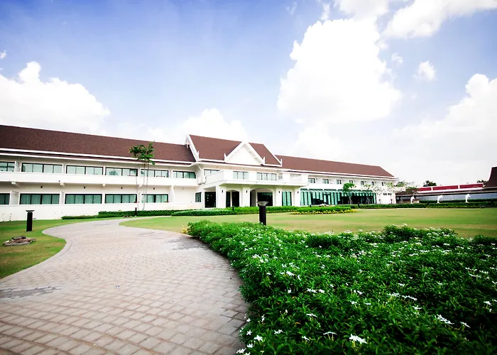 Bangsaen Heritage Hotel