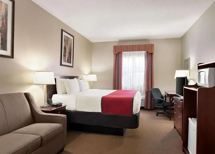 Ramada By Wyndham Elizabethtown