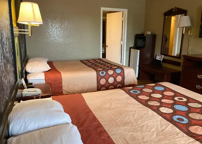 Super 8 By Wyndham Little Rock/North/Airport