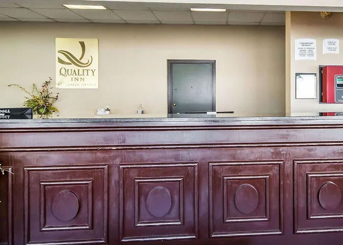 Quality Inn & Suites Elizabethtown