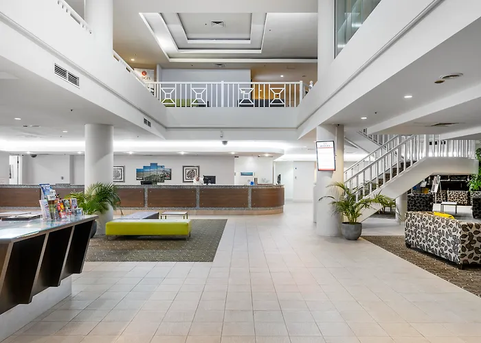 Rydges Esplanade Resort Cairns