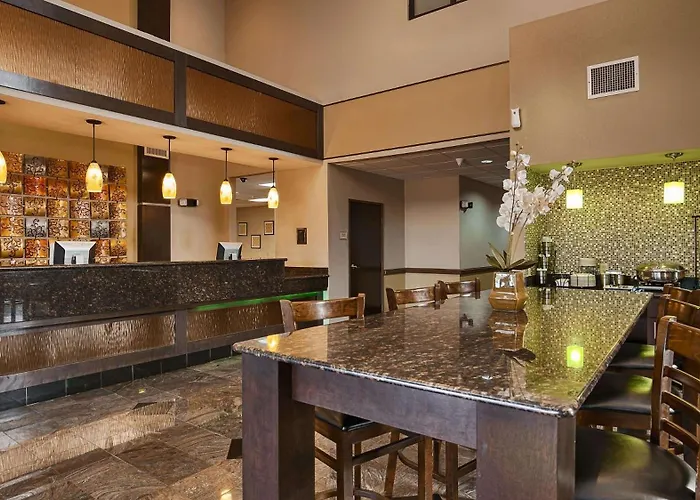 Best Western Inn & Suites - Lake Charles