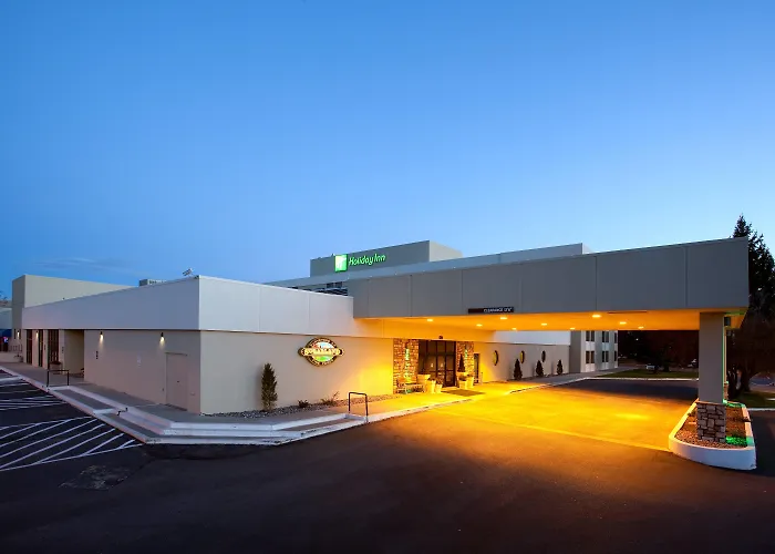 Ramada Plaza By Wyndham Sheridan Hotel & Convention Center