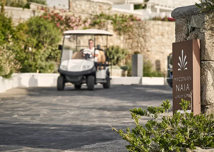 Myconian Korali Relais & Chateaux