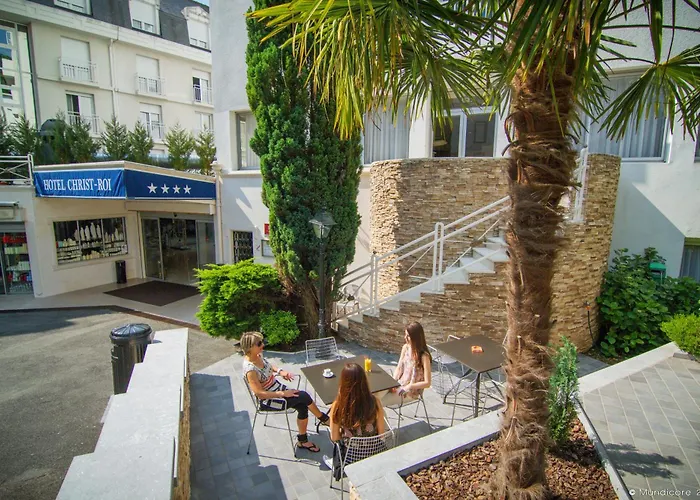 Hôtel Christ Roi