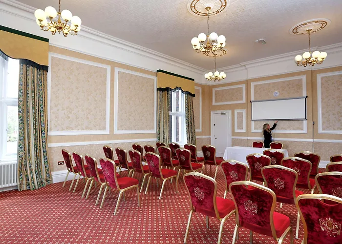Belvilla Crewe Arms Hotel