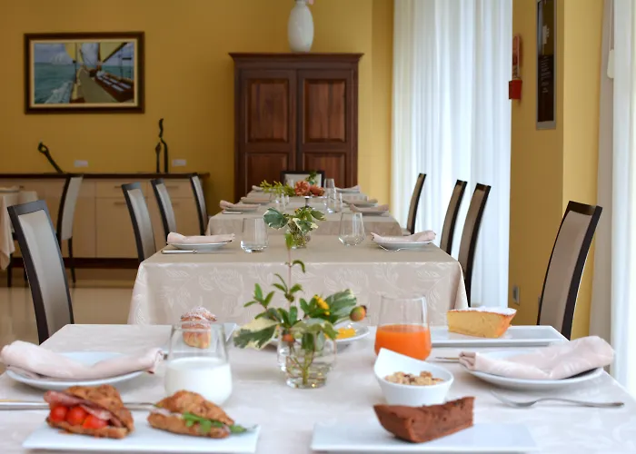 Apulia Hotel Vittoria Resort Pool & Spa