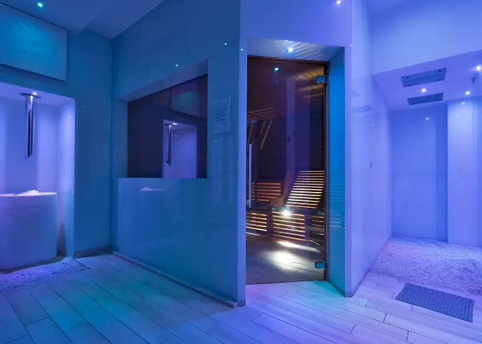 Victoria Palace Hotel & Zen Wellness