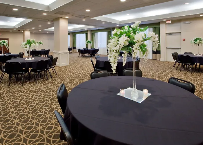 Doubletree By Hilton Raleigh Midtown, Nc