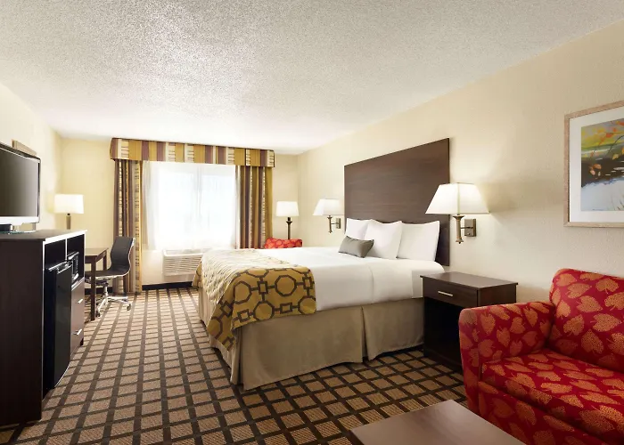 Baymont By Wyndham Salina