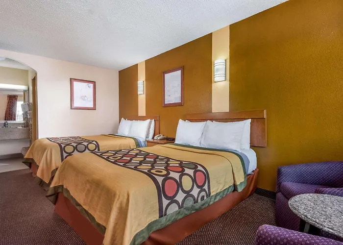 Super 8 By Wyndham Waco/Mall Area Tx