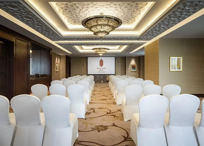 Bab Al Qasr Hotel