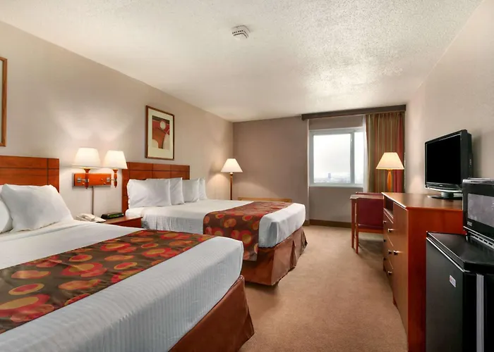 Ramada By Wyndham Bismarck