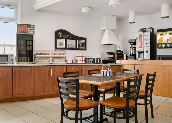 Days Inn By Wyndham Trois-Rivieres