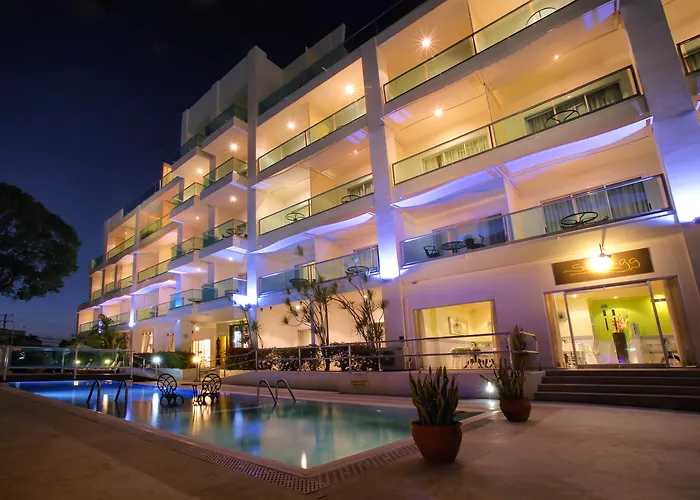 The Rockley By Ocean Hotels