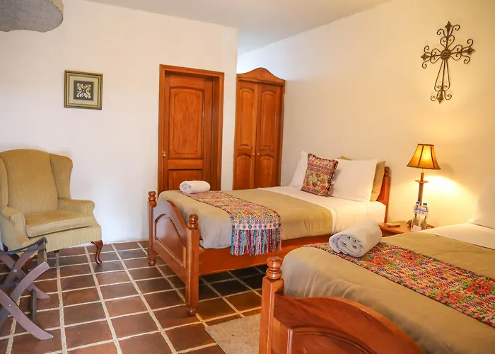 El Carmen Suites