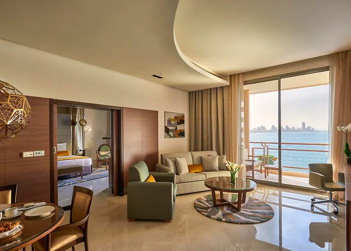 Marina Hotel