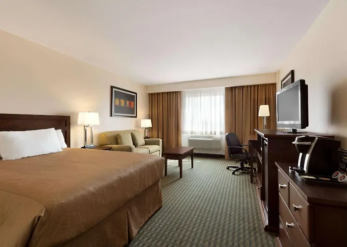 Travelodge Hotel By Wyndham Weyburn