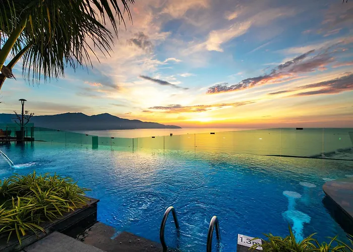 Sala Danang Beach Hotel