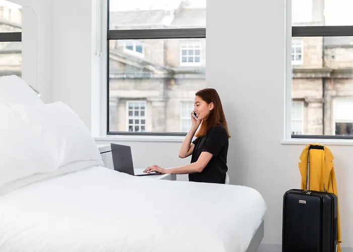 Yotel Edinburgh, Select By Hilton