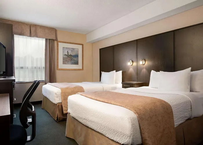 Days Inn By Wyndham Renfrew Conference Centre