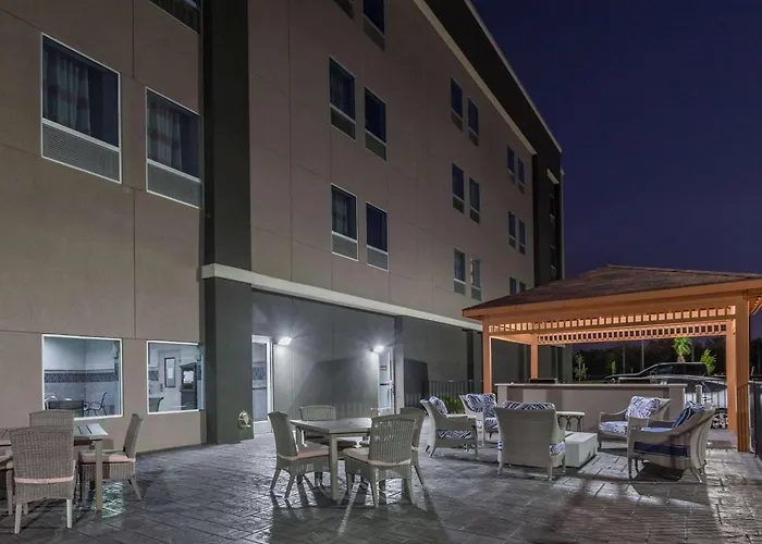 La Quinta By Wyndham Houston East At Sheldon Rd