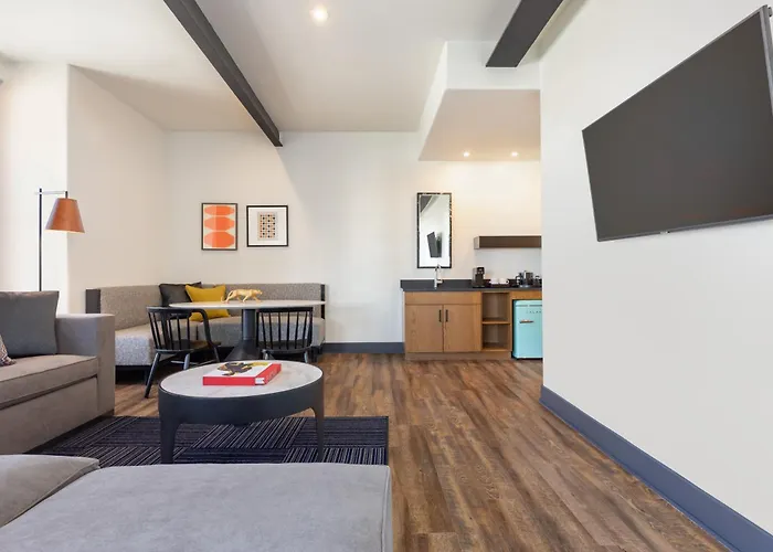 Origin Westminster A Wyndham Hotel